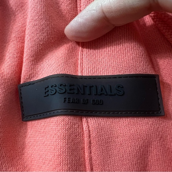 NWT Essentials Fear of God Coral Hoodie and Shorts Set Size Small Streetwear - Picture 12 of 16